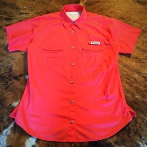 Columbia PFG Short Sleeve Fishing Shirt in Coral